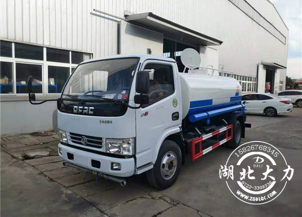 �|�L(f��ng)С��������ˮ܇�DƬ